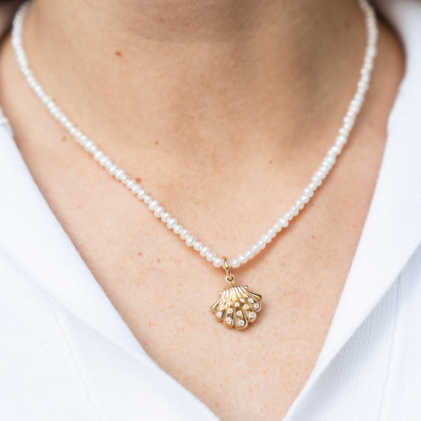 14k Yellow Gold and Diamond Seashell Charm Pendant
