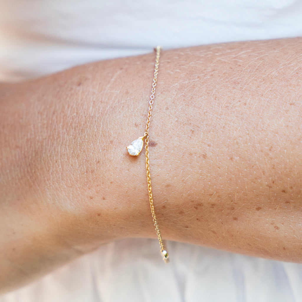 The Gabrielle Lab Diamond Bracelet in Solid 14k Yellow Gold