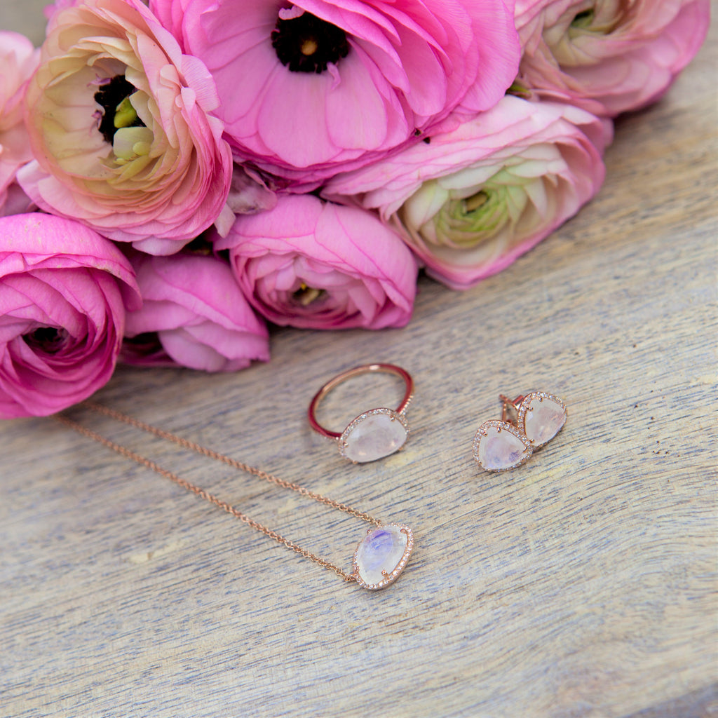 Organic shaped Moonstone Ring with Diamond Halo