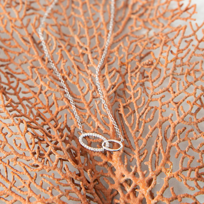 Oval Links Diamond Necklace